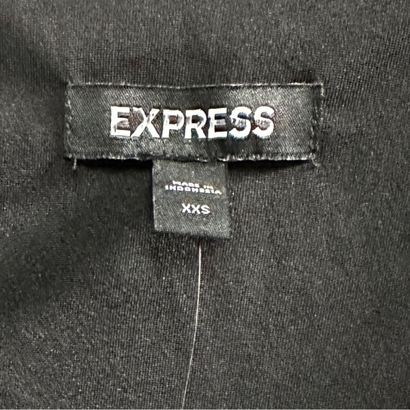 NWT Express Metallic Printed Faux Wrap Ruffle Hi-Lo V-neck Maxi Dress XXS - Picture 11 of 14